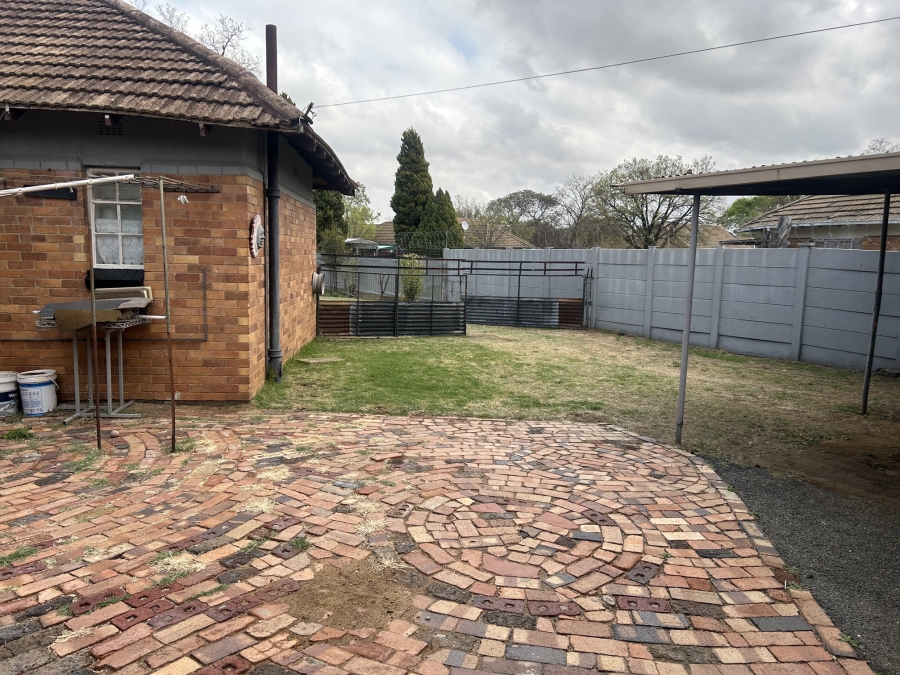 3 Bedroom Property for Sale in Vierfontein Free State
